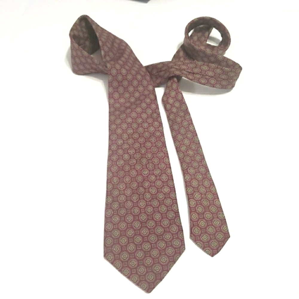 YSL VINTAGE Macclesfield Neats All Silk Pinted Tie